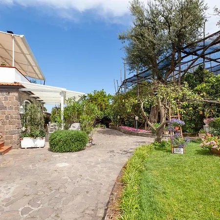 Villa Maresca B&B-2